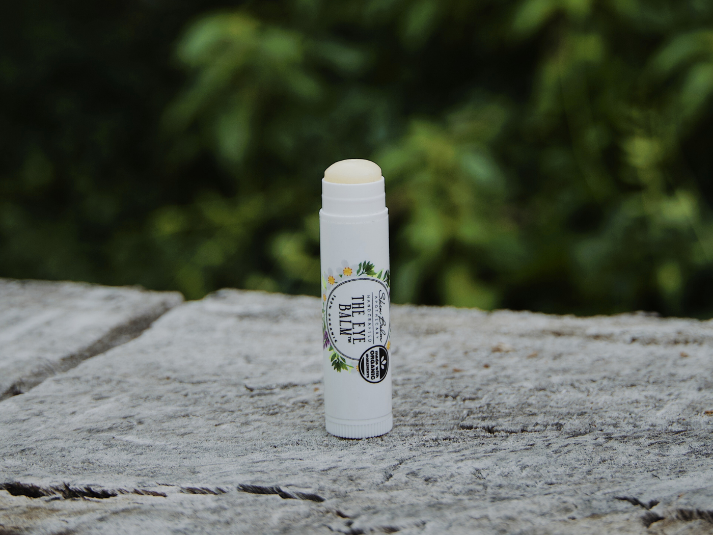 Why You Shouldn’t Put Petroleum Jelly or Aquaphor Anywhere Near Your Eyes